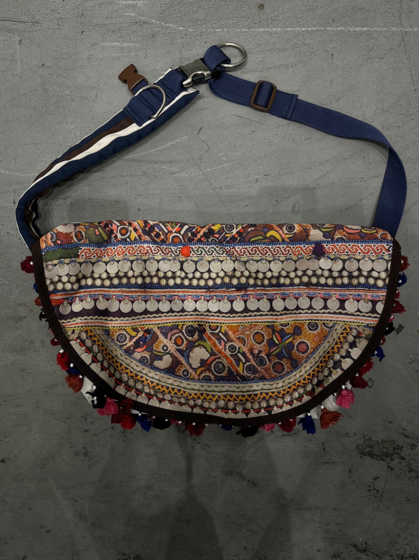 UNDERCOVER SS09 Ethnic Zozovilla Messenger Bag